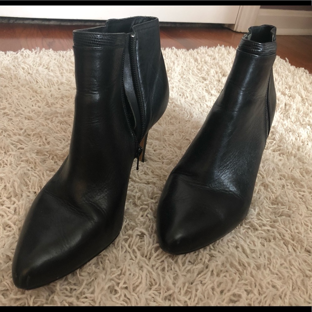 Coach Dean booties size 8. Price firm